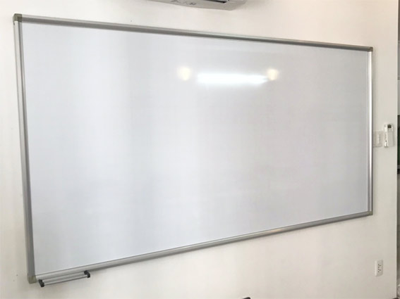 Các dòng nội thất bàn ghế tủ văn phòng trọn gói thanh lý
